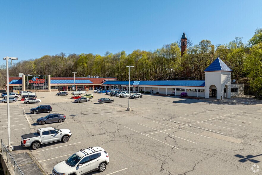 133 Main St, Spencer, MA à louer - Photo principale – Image 1 sur 4