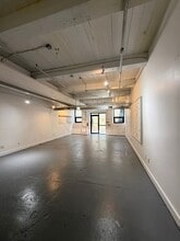 3502 Scotts Ln, Philadelphia, PA à louer Photo intérieure– Image 2 sur 5