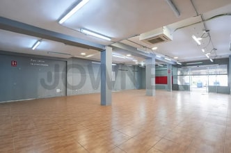 Local commercial dans Fuenlabrada, Madrid à louer Photo intérieure– Image 1 sur 6