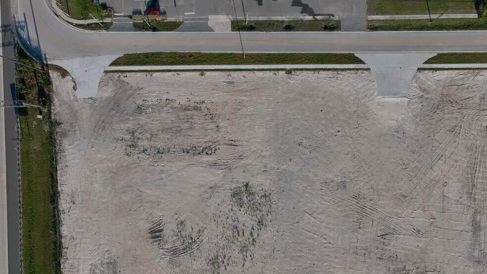 1 S Alderman Rd, Lakeland, FL à vendre - Vidéo sur l’annonce professionnelle – Image 2 sur 5