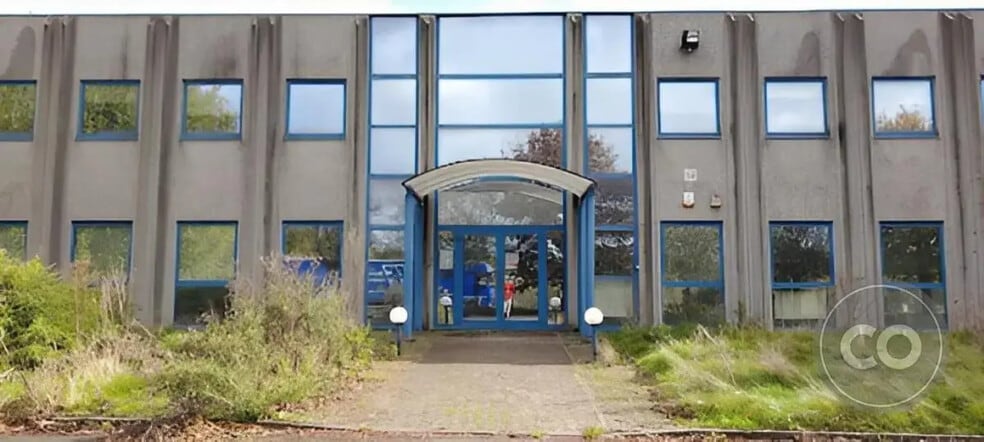 Industriel/Logistique dans Iwuy à vendre - Photo de l’immeuble – Image 2 sur 8