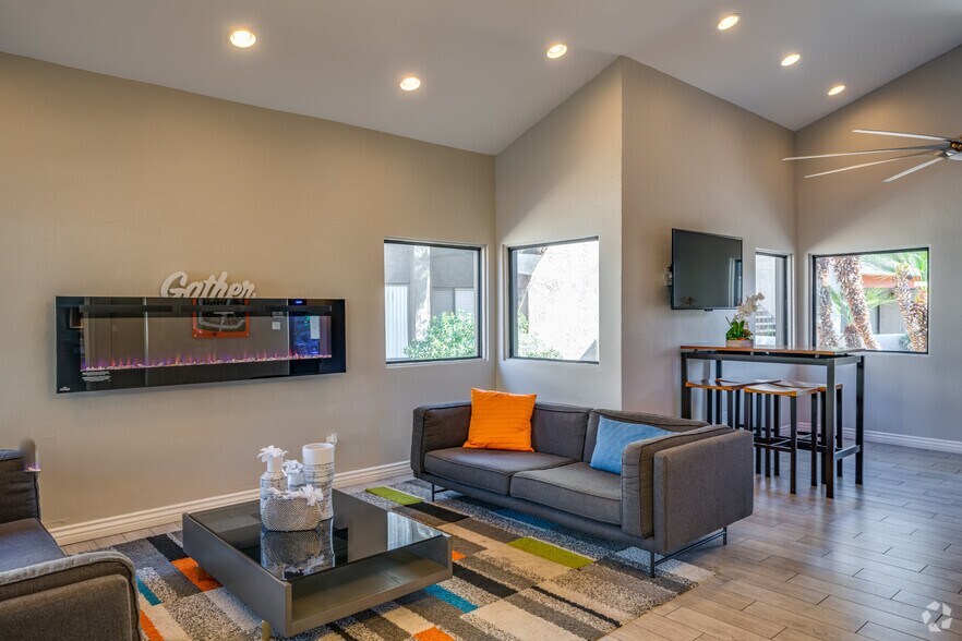 8530 N 22nd Ave, Phoenix, AZ à vendre - Photo intérieure – Image 3 sur 37