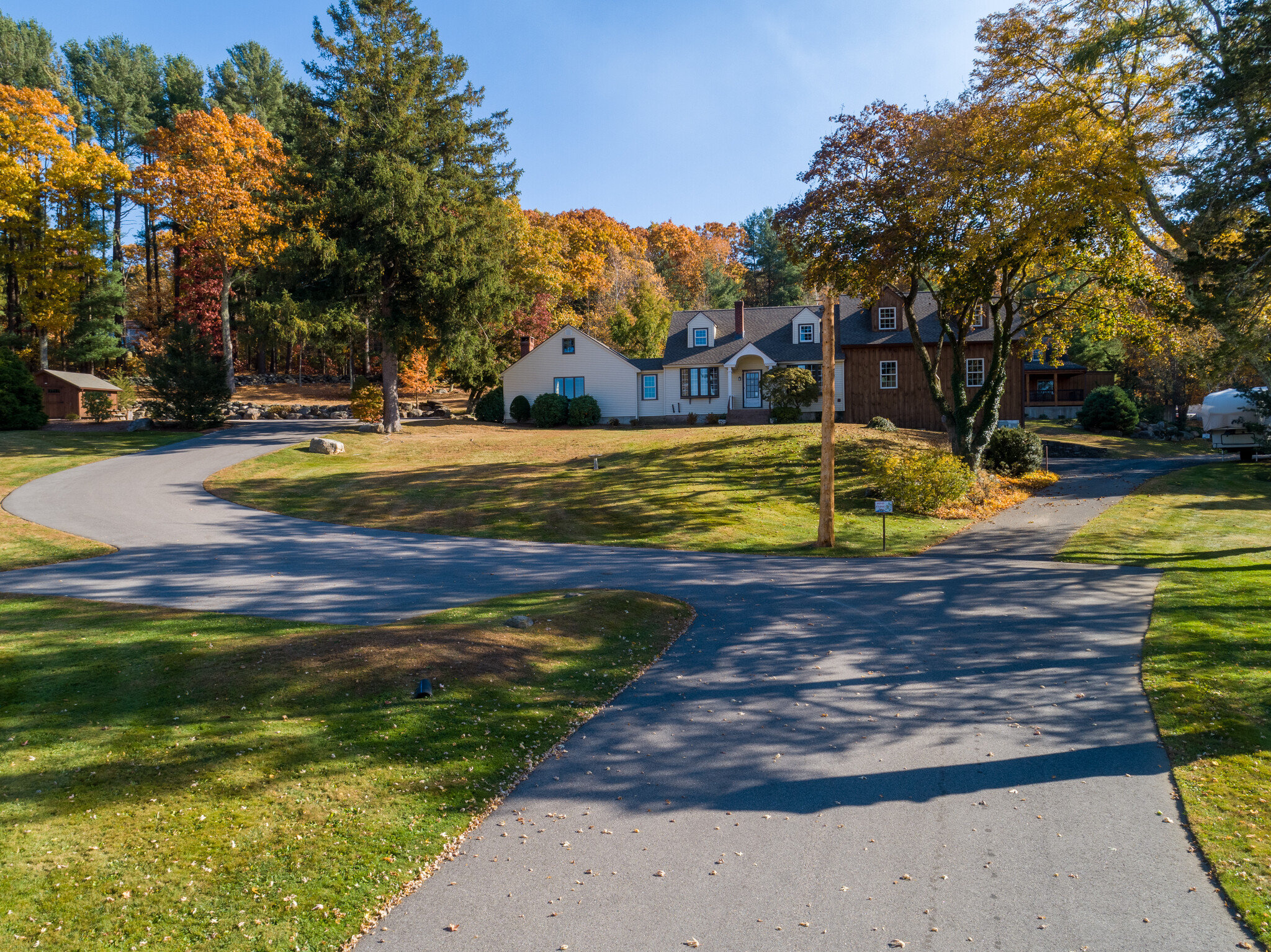 47 Hartford Tpke, Tolland, CT à vendre Photo principale– Image 1 sur 41