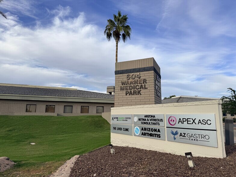 604 W Warner Rd, Chandler, AZ à vendre - Photo de l’immeuble – Image 2 sur 23