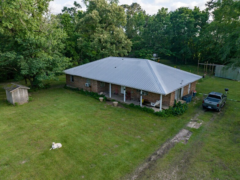 Easement Access - Interstate 45 Feeder Road, New Waverly, TX à vendre - Photo de l’immeuble – Image 2 sur 36