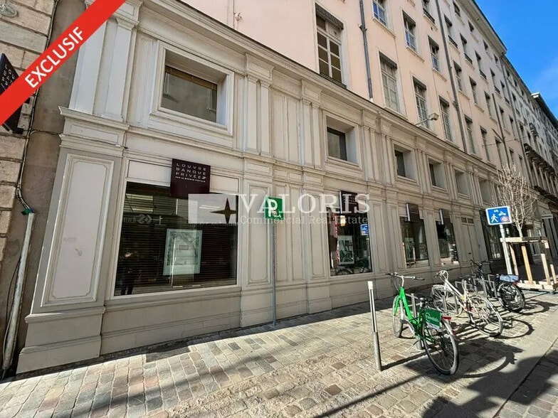 7 Place Bellecour, Lyon à louer - Photo de l’immeuble – Image 3 sur 12