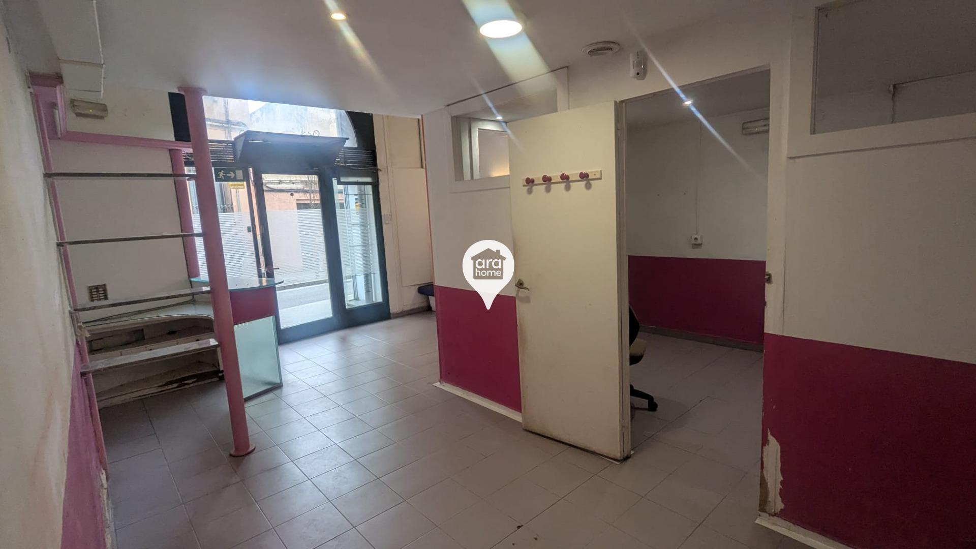 Local commercial dans Mataró, Barcelona à vendre Photo intérieure– Image 1 sur 2