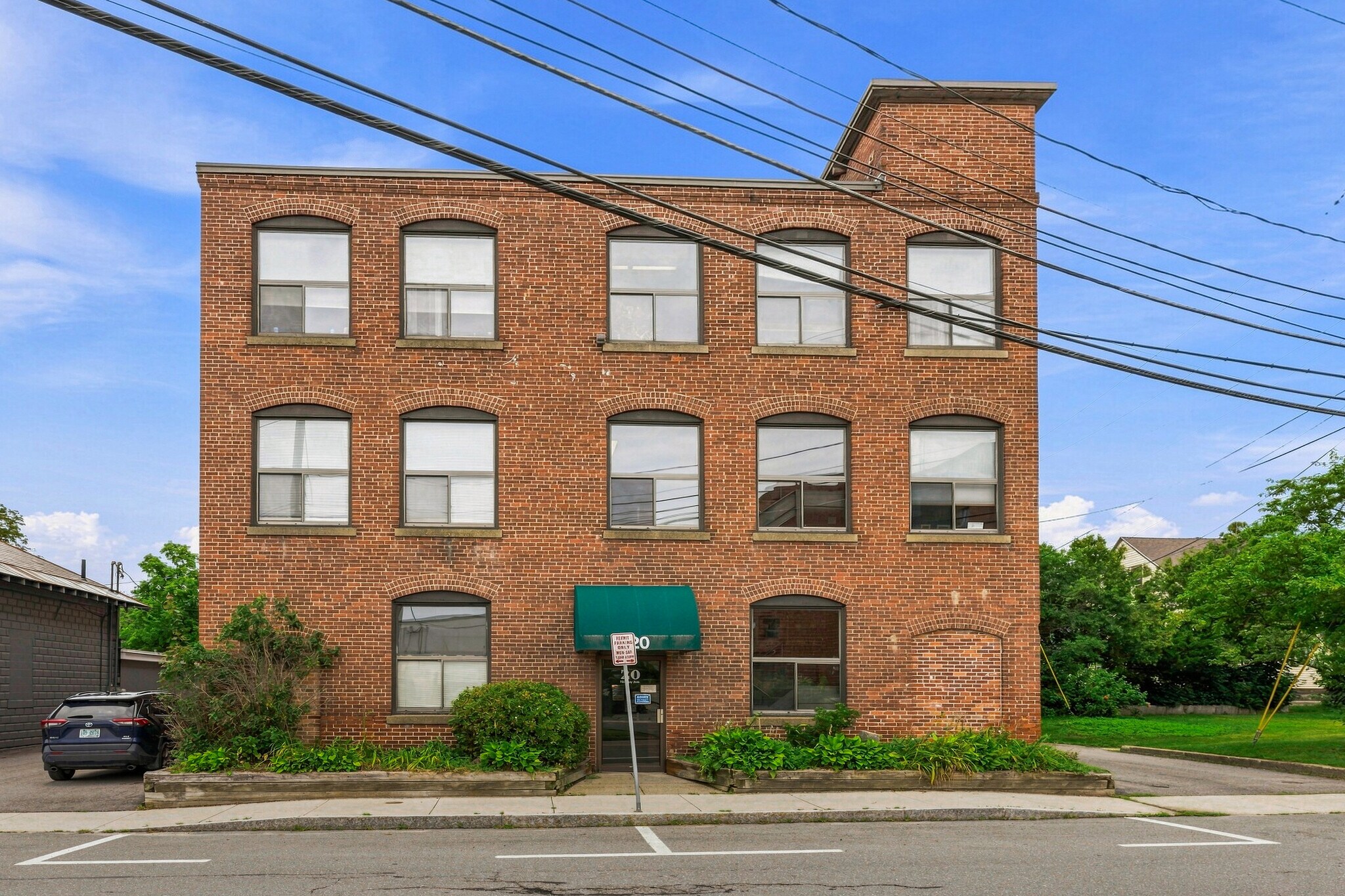 103 Roxbury St, Keene, NH à vendre Photo principale– Image 1 sur 46