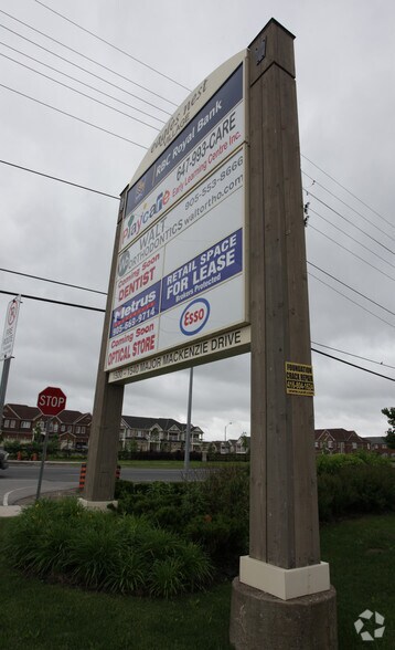 1520-1530 Major Mackenzie Dr, Vaughan, ON à louer - Photo de l’immeuble – Image 3 sur 3