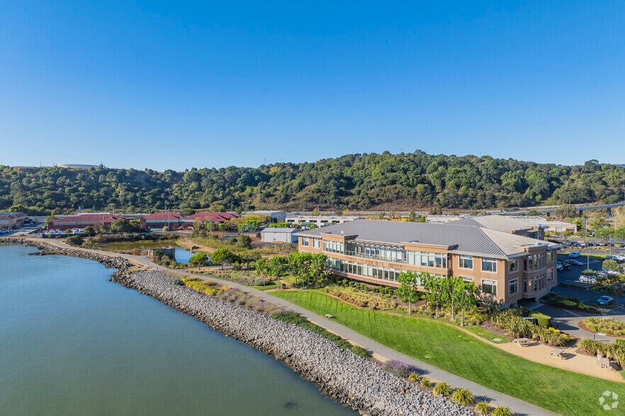 2350 Kerner Blvd, San Rafael, CA à louer - Aérien – Image 2 sur 10