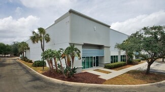 Plus de détails pour 1300-1380 Park Central Blvd S, Pompano Beach, FL - Industriel/Logistique à louer