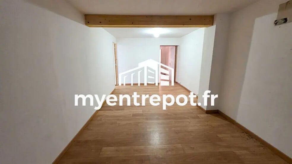 Local d’activités dans Gémenos à louer - Photo intérieure – Image 3 sur 7