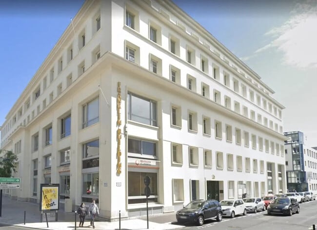 Plus de détails pour Bureau à louer