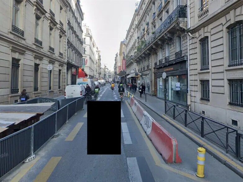 Local commercial dans Paris à louer - Photo de l’immeuble – Image 2 sur 2