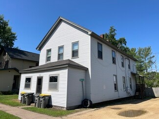 Plus de détails pour 1040 7th Ave, Baldwin, WI - Logement à vendre