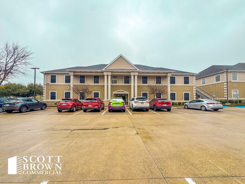 315 S Jupiter Rd, Allen, TX à louer - Photo de l’immeuble – Image 2 sur 8