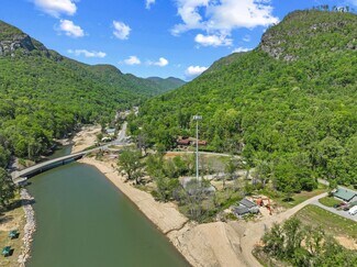 Plus de détails pour 3127 Memorial Hwy, Lake Lure, NC - Terrain à vendre