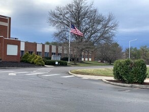 7500 Shadwell Dr, Roanoke, VA à louer Photo intérieure– Image 1 sur 17