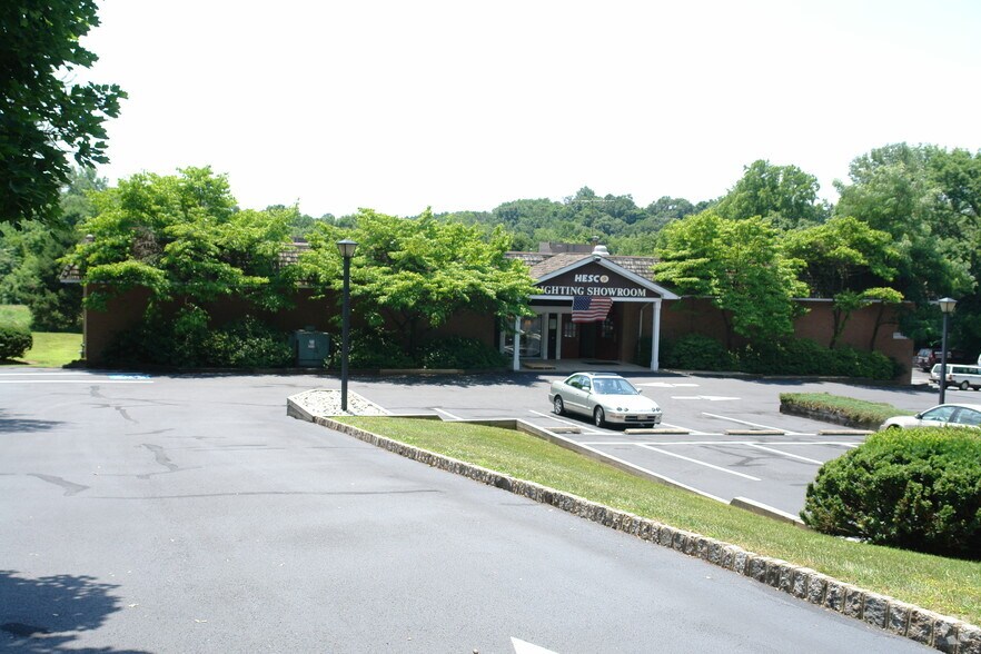 71 Beaver Ave, Annandale, NJ à vendre - Photo de l’immeuble – Image 3 sur 4