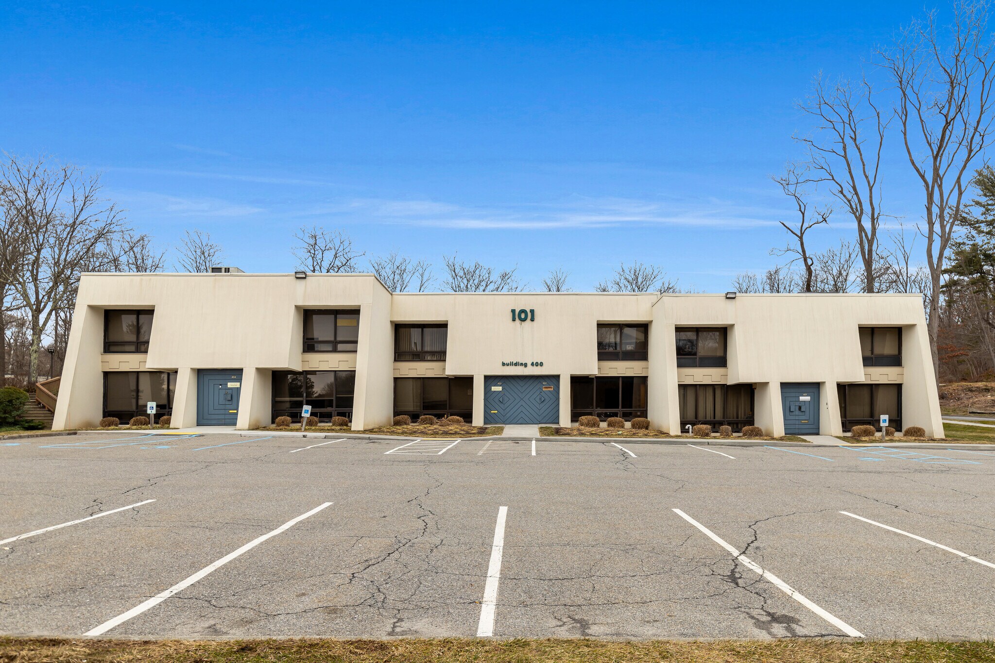 101 S Bedford Rd, Mount Kisco, NY à vendre Photo principale– Image 1 sur 4
