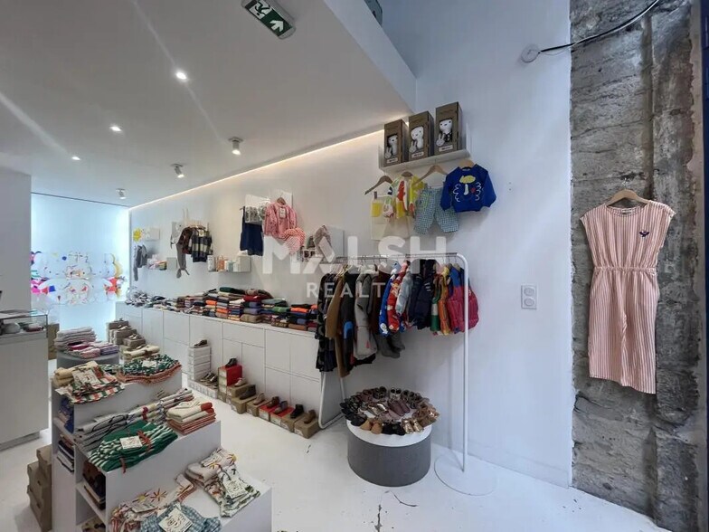 Local commercial dans Lyon à louer - Photo de l’immeuble – Image 3 sur 4