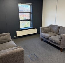 Harcourt Way, Leicester à louer Photo intérieure– Image 2 sur 4