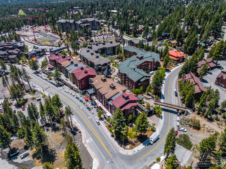 6201 Minaret Rd, Mammoth Lakes, CA à louer - Photo de l’immeuble – Image 2 sur 10