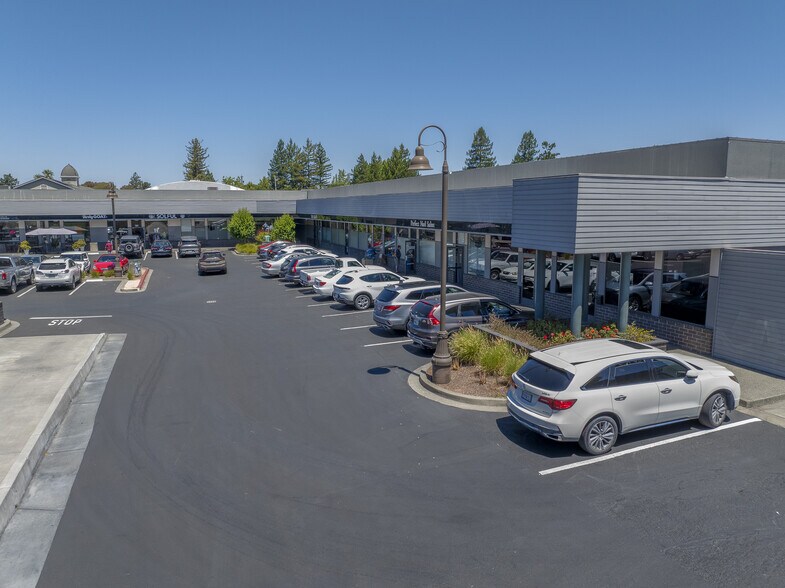 775-801 S Gravenstein Hwy, Sebastopol, CA à louer - Photo de l’immeuble – Image 1 sur 15