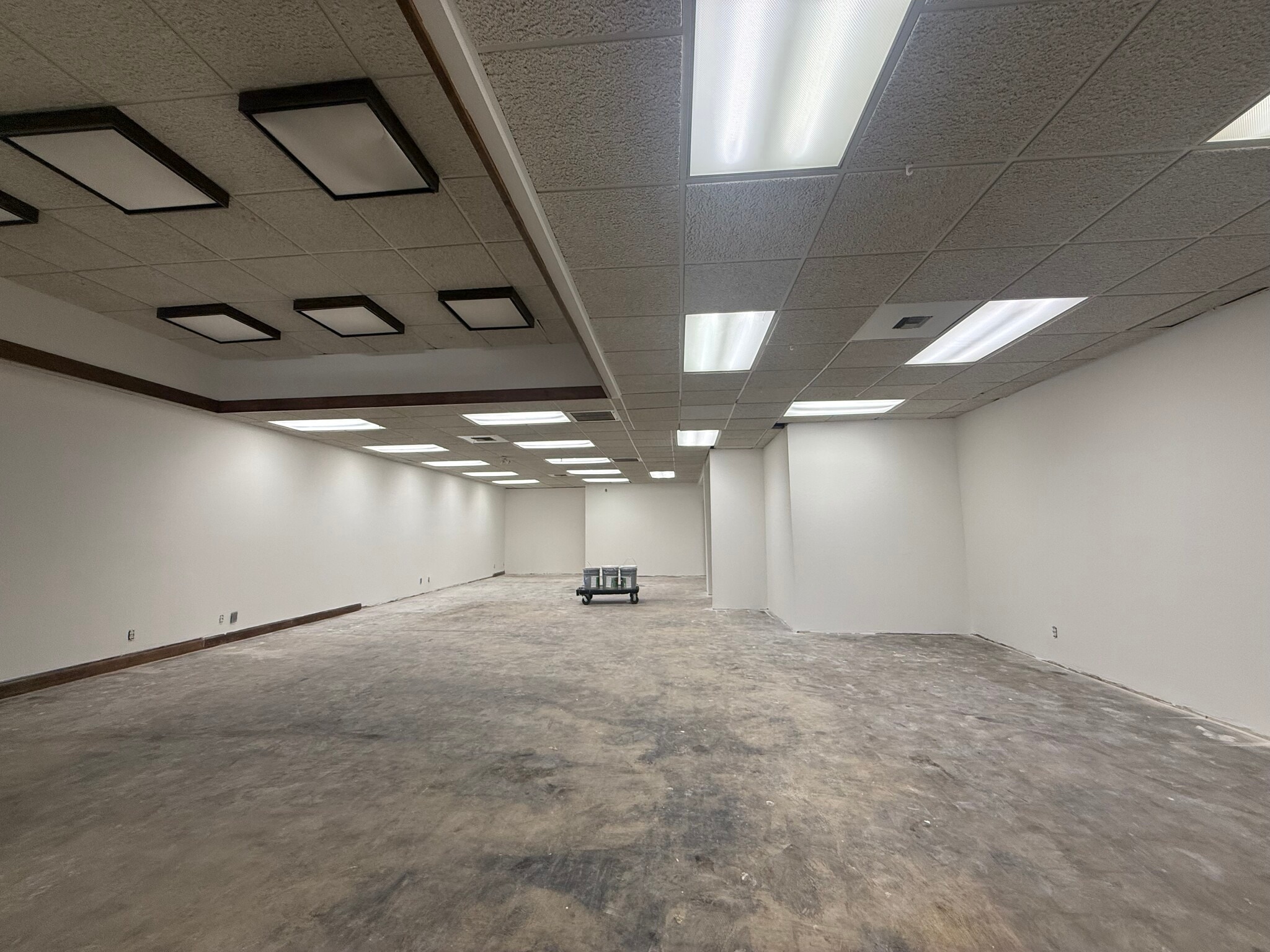 6000-6076 S Central Ave, Phoenix, AZ à louer Photo intérieure– Image 1 sur 3