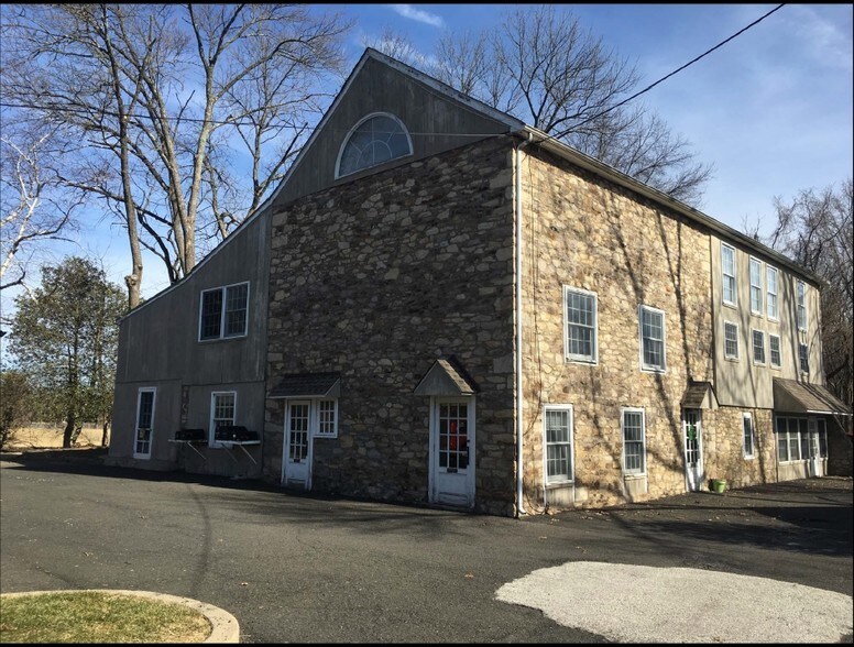 3359 Durham Rd, Doylestown, PA à louer - Photo principale – Image 2 sur 4