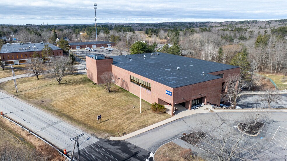 5 Davis Farm Rd, Portland, ME à vendre - Photo de l’immeuble – Image 2 sur 12