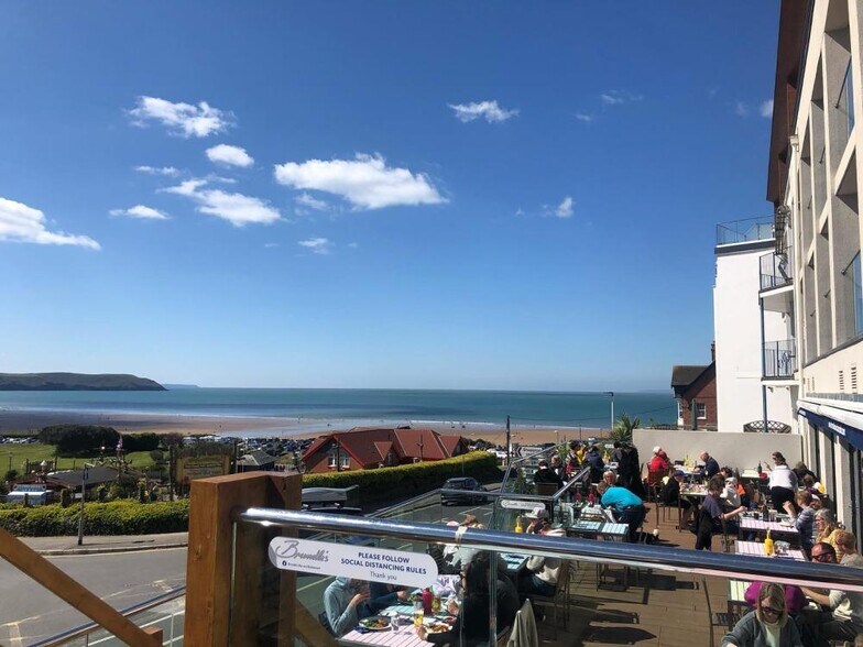 Beach Rd, Woolacombe à vendre - Photo de l’immeuble – Image 3 sur 8