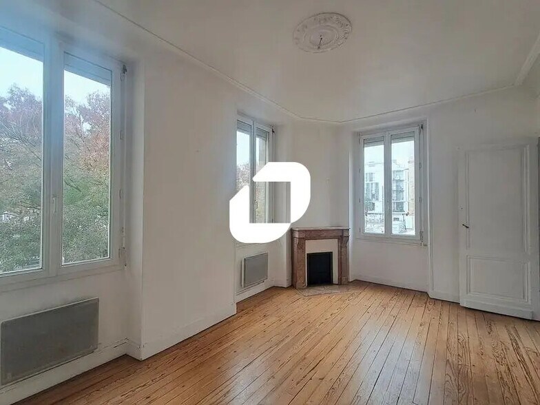 Bureau dans Bordeaux à louer - Photo intérieure – Image 1 sur 9