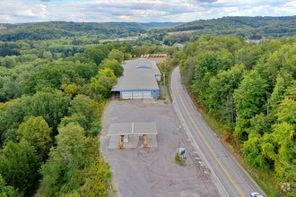 2470 Evans City Rd, Harmony, PA - VUE AÉRIENNE  vue de carte