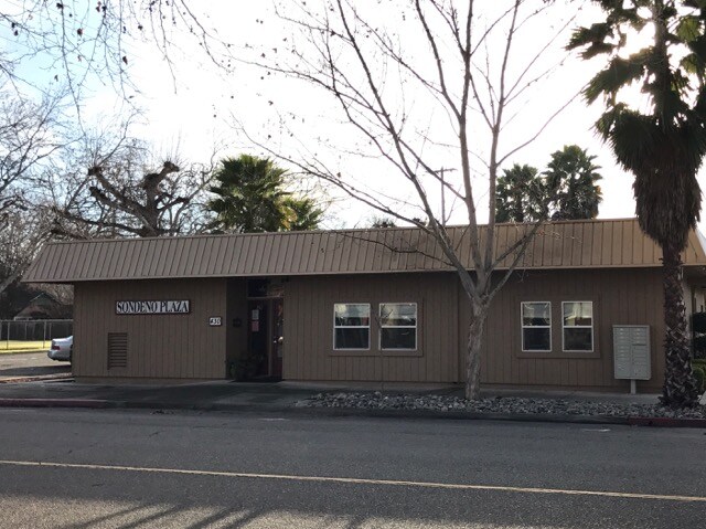 430 Crane Ave, Turlock, CA à louer - Photo de l’immeuble – Image 3 sur 6