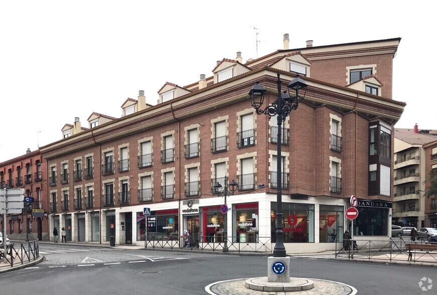Paseo Del Dos De Mayo, 2, Ávila, Ávila à louer - Photo principale – Image 1 sur 2