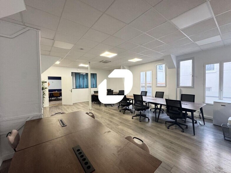 Bureau dans Paris à louer - Photo intérieure – Image 3 sur 14