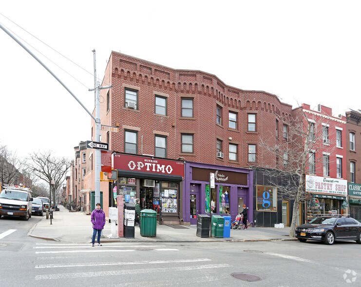300 Court St, Brooklyn, NY à vendre - Photo de l’immeuble – Image 2 sur 21