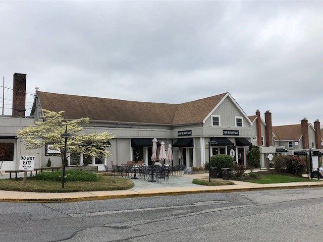 10439 Stevenson Rd, Stevenson, MD à louer Photo principale– Image 1 sur 15