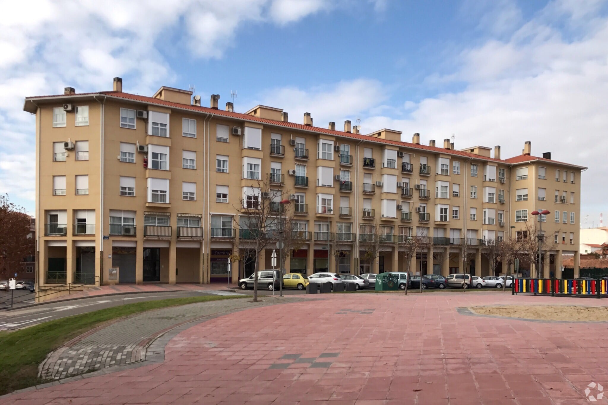 Plaza Colón, 1, Arganda del Rey, Madrid à louer Photo principale– Image 1 sur 3