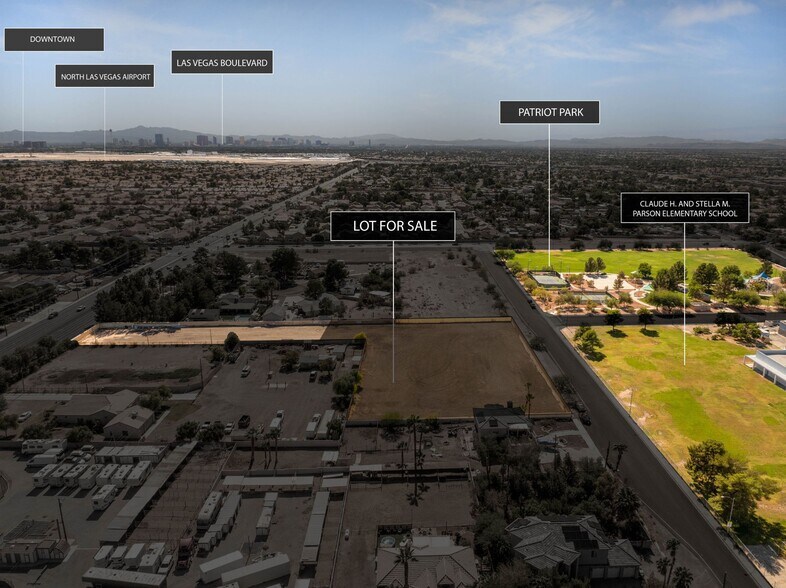 N. Decatur Blvd, Las Vegas, NV à vendre - Aérien – Image 2 sur 8