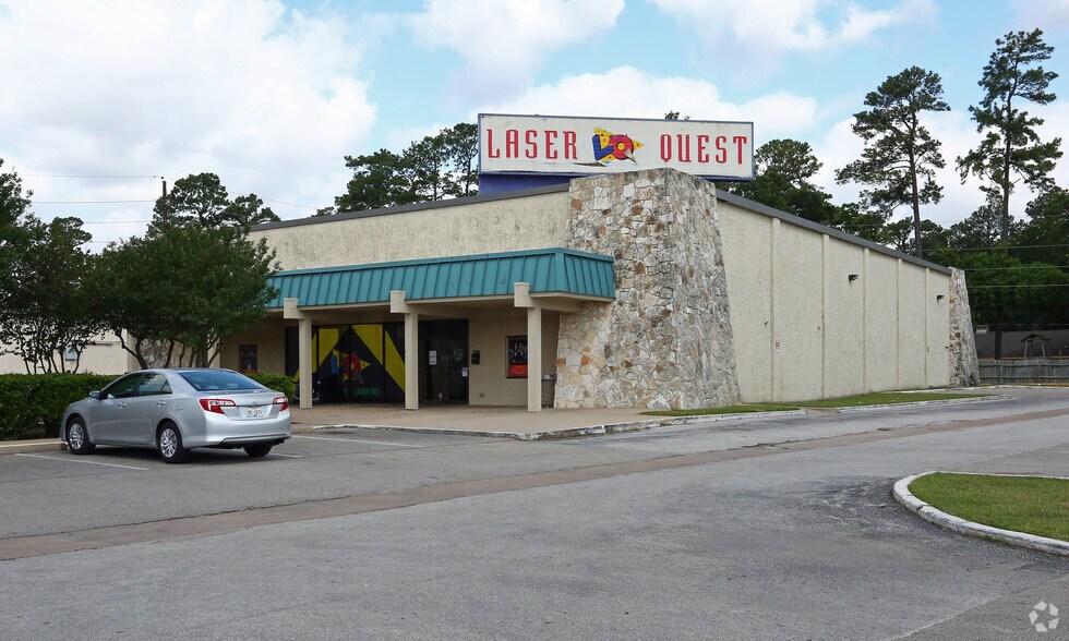 6560 Fm-1960 Rd W, Houston, TX à vendre - Photo principale – Image 1 sur 3