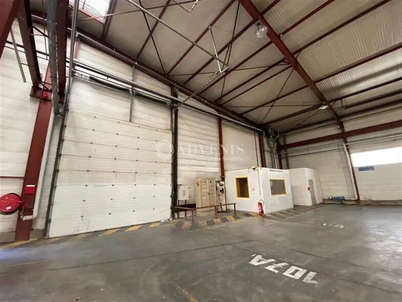 Bureau dans Bonneuil-sur-Marne à louer - Photo intérieure – Image 3 sur 5