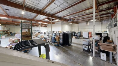 700-722 Aldo Ave, Santa Clara, CA à louer Numérisation 3D Matterport– Image 1 sur 18