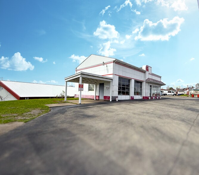 11380 Lincoln Hwy E, North Huntingdon, PA à vendre - Photo de l’immeuble – Image 2 sur 12