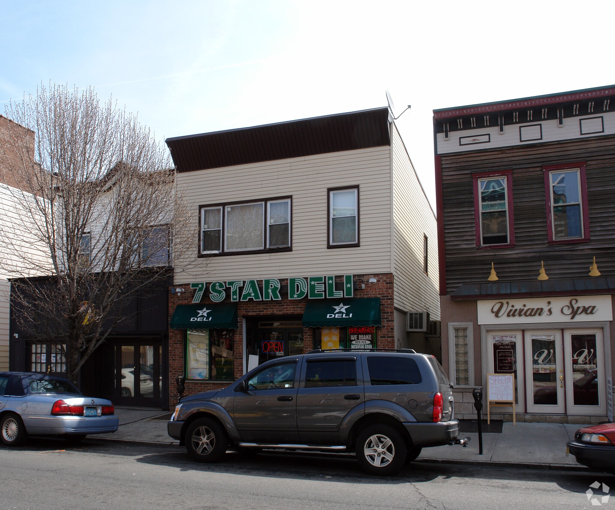 362 Broadway, Bayonne, NJ à vendre Photo principale– Image 1 sur 3