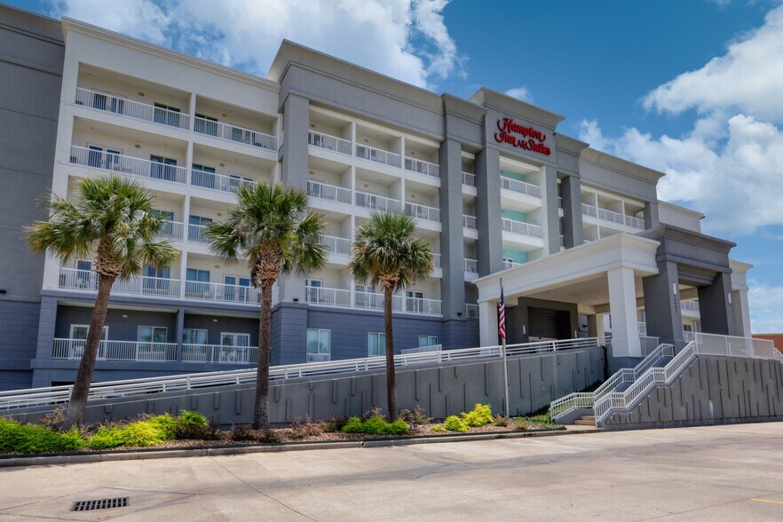 6431 Central City Blvd, Galveston, TX à vendre - Photo de l’immeuble – Image 2 sur 17