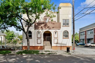Plus de détails pour 2832 34th St, Sacramento, CA - Spécialisé à vendre
