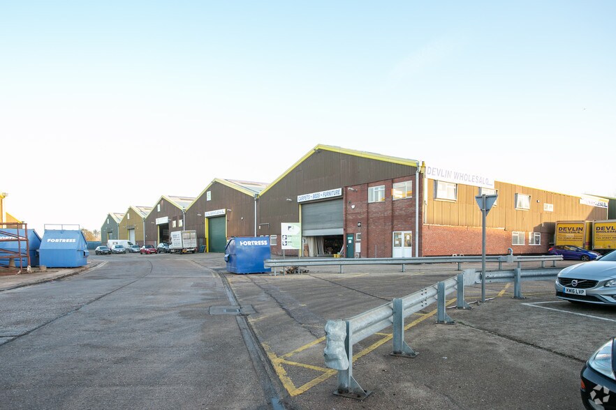 Atherstone St, Tamworth à louer - Photo de l’immeuble – Image 2 sur 4