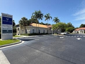 12342 Tamiami Trl, Naples, FL à louer Photo intérieure– Image 1 sur 13